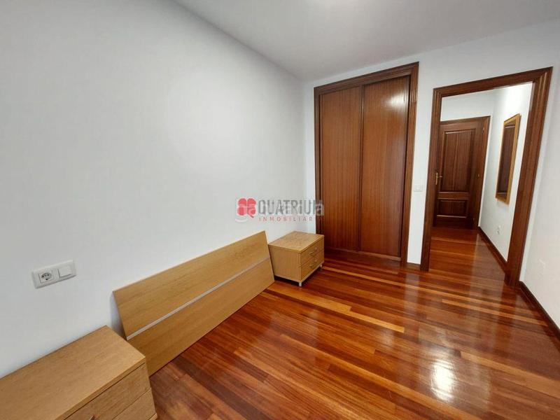 Foto ad6fa655-abb2-4557-9219-14e8050208dd. Alquiler piso se alquila piso en zona Conxo, . en Santiago de Compostela