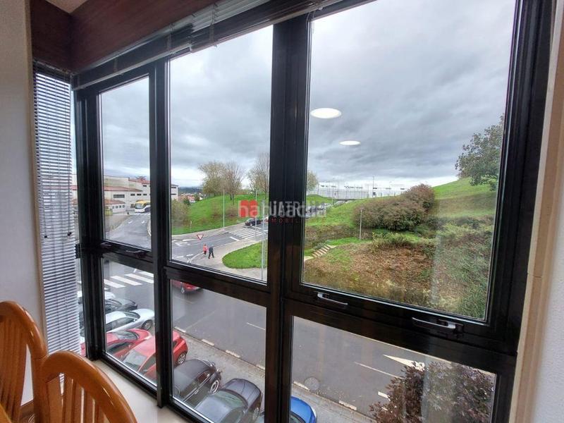 Foto 0efa7bd2-3866-45f8-baee-dd5effbdf941. Rent flat with heating parking in Conxo Santiago de Compostela