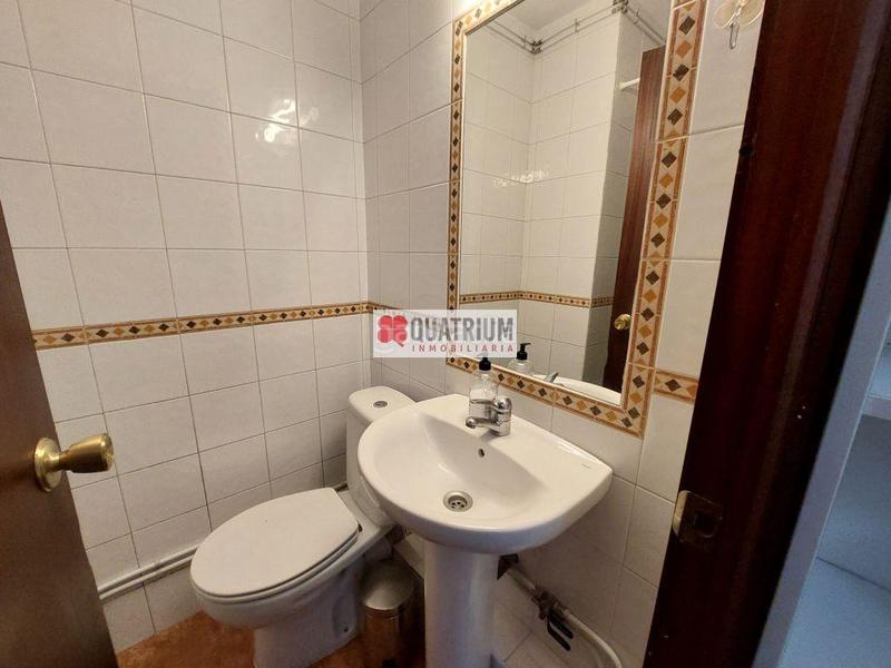 Foto 1792a2d7-4a15-4a81-879e-f7b8cb9f24f0. Affitto appartamento con riscaldamento in Ensanche - Sar Santiago de Compostela