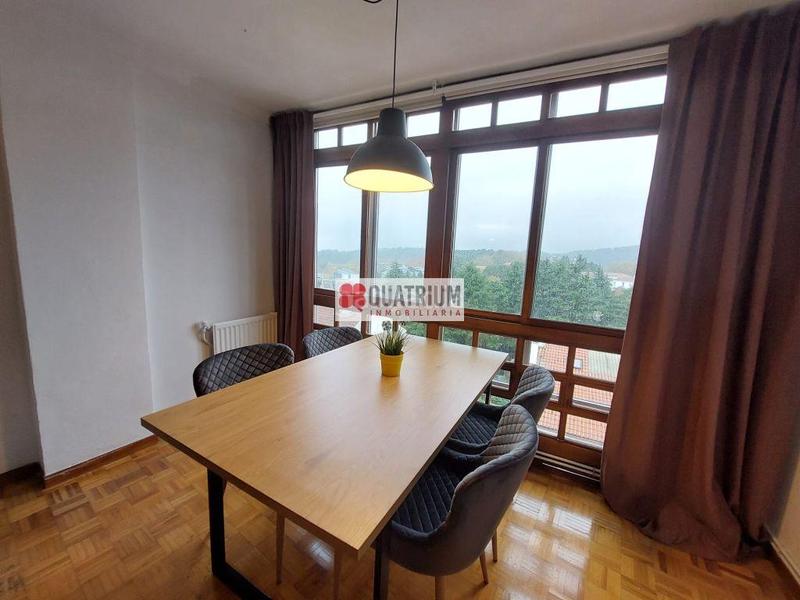 Foto 55da56a8-510f-47e5-a5c9-b49ba467e768. Affitto appartamento con riscaldamento in Ensanche - Sar Santiago de Compostela