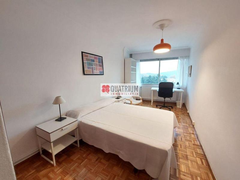 Foto 0d4c98ae-fbd4-4488-8da2-d6c5e3cc8fa5. Lloguer pis amb calefacció a Ensanche - Sar Santiago de Compostela