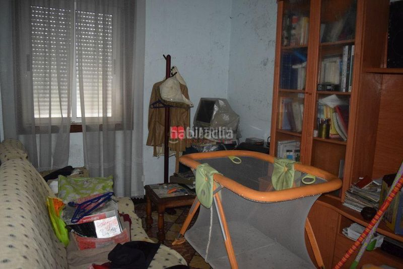 Foto 22ac3c64-1ad7-4101-a37e-4b1706d5de33. Edifici a Estrada (A)