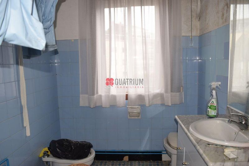 Foto 7f87b888-129a-405d-baeb-f28d40160a48. Edifici a Estrada (A)