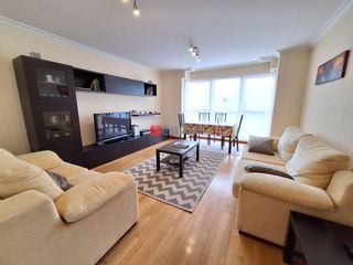 Lloguer Pis  Melide. Piso alquiler santiago