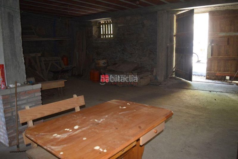 Foto 4b6dc7fc-70d8-4d0a-8043-c9d1376941ad. Casa adossada amb calefacció aparcament a Teo