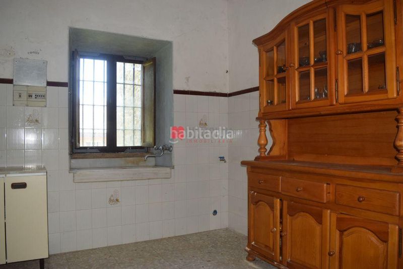 Foto 79337ab3-b83e-4d24-9c5e-fa5016eb4c81. Casa adossada amb calefacció aparcament a Teo