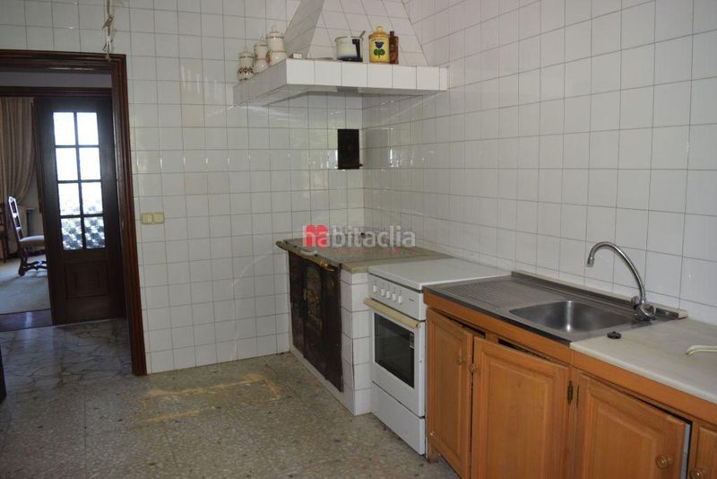 Foto 79afaef7-bb94-4e0e-8e83-d64fdbe92a36. Casa adossada amb calefacció aparcament a Teo