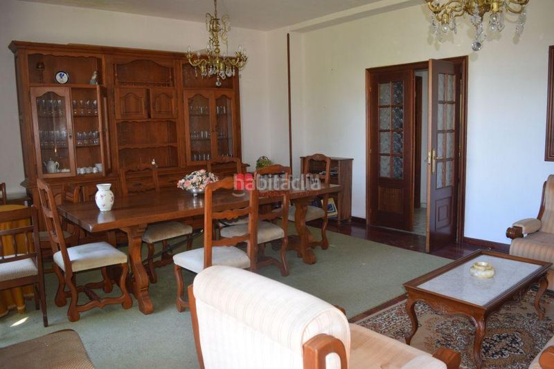 Foto a229092c-2a09-4cf3-985c-601e5df687b6. Casa adossada amb calefacció aparcament a Teo