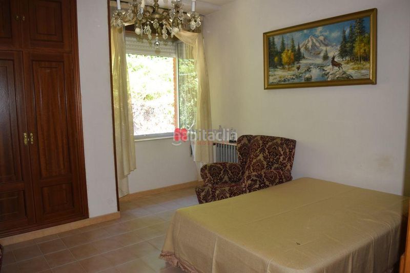 Foto c3d45187-afc7-4e95-bf08-696aa2e567c9. Casa adossada amb calefacció aparcament a Teo
