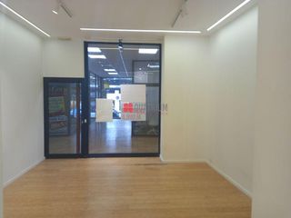Local commercial à Xeneral Pardiñas