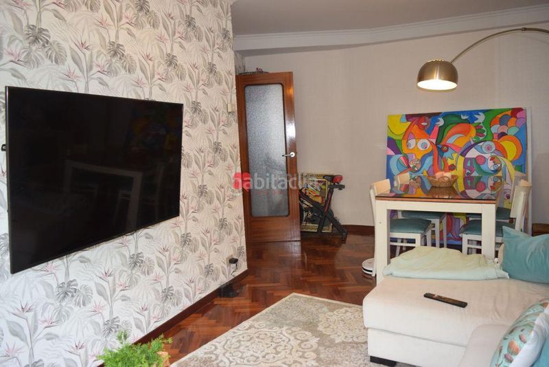 Foto 6aaaaf70-e955-4409-895d-9accacfe7d34. Planta baixa amb calefacció aparcament a Eirís Coruña (A)
