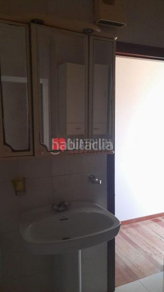 Foto 0a22ec68-173a-4d18-97b0-00ab878d3ace. Piso en Melide