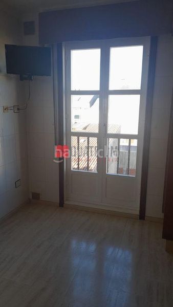 Foto c4496fc7-f599-47ce-86bb-d3040eea7a2e. Piso en Melide