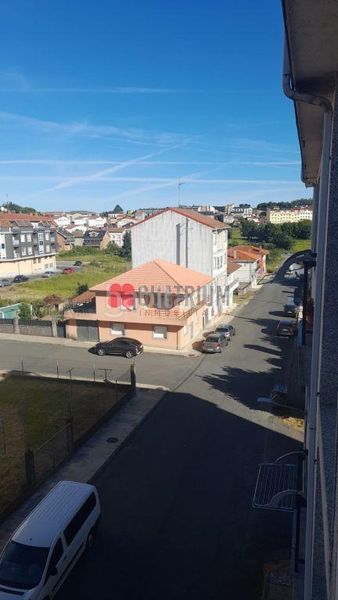 Foto f3cb29a7-ecec-4cfc-8d6a-bc0e8d1a7643. Piso en Melide