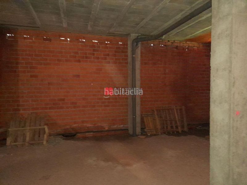 Foto d0f3e2d6-0579-4e9c-bbe5-85aad75f6bba. Local comercial a Brión