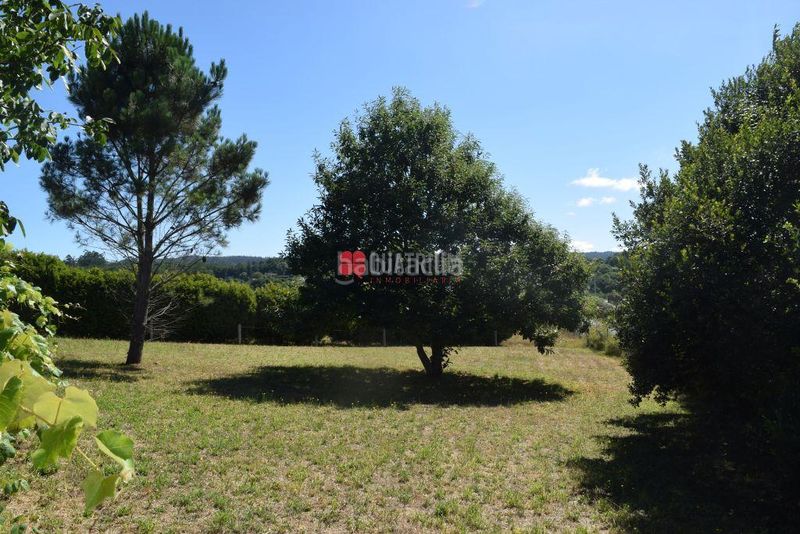 Foto a88c8b82-4722-4e7b-b46e-c7a045f3b836. Casa amb calefacció aparcament a Baña (A)