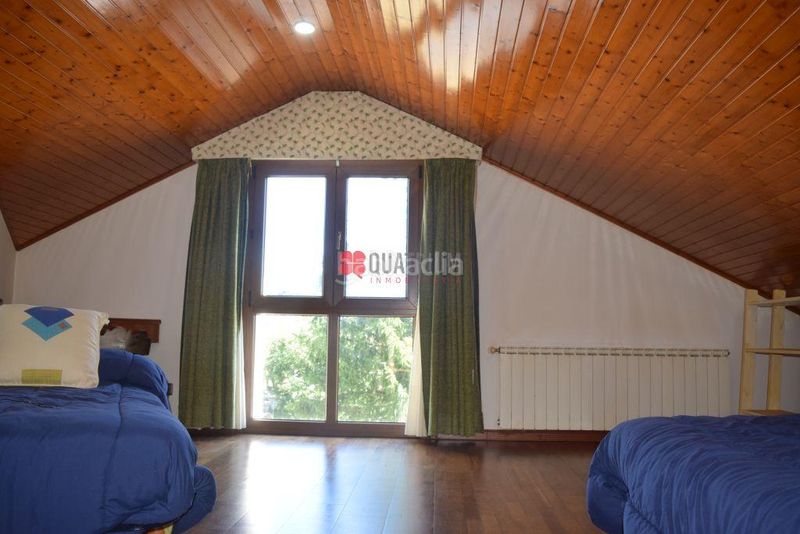 Foto d58c0d73-6d80-4b0b-9b72-0f5440f7aa54. Casa amb calefacció aparcament a Baña (A)