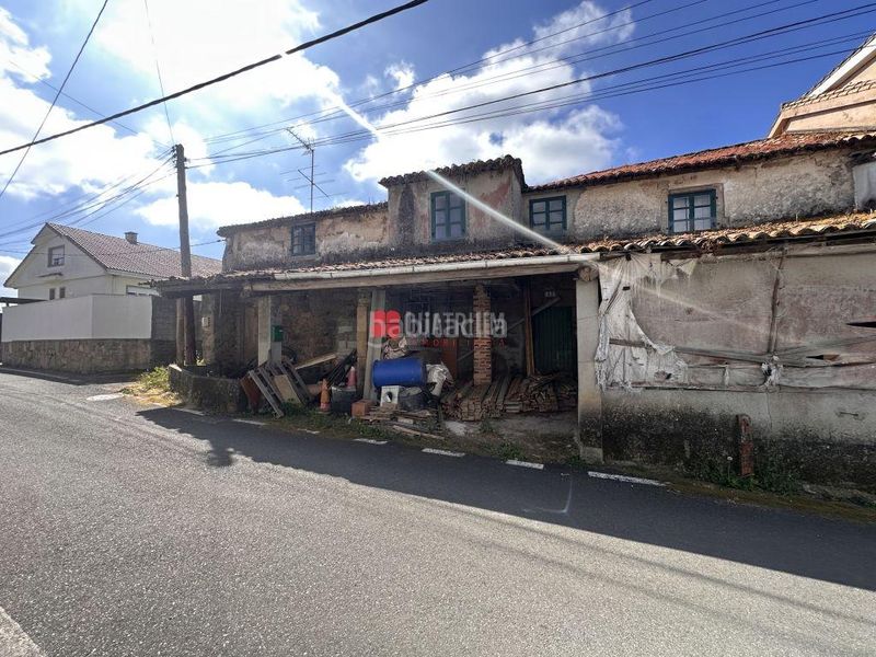 Foto 405a87e8-2b5e-467f-9ad3-4e4cf24c6704. Casa a Teo