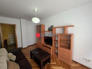 Rent Flat  Avenida de rosalía de castro. Piso para estudiantes  curso 20262027