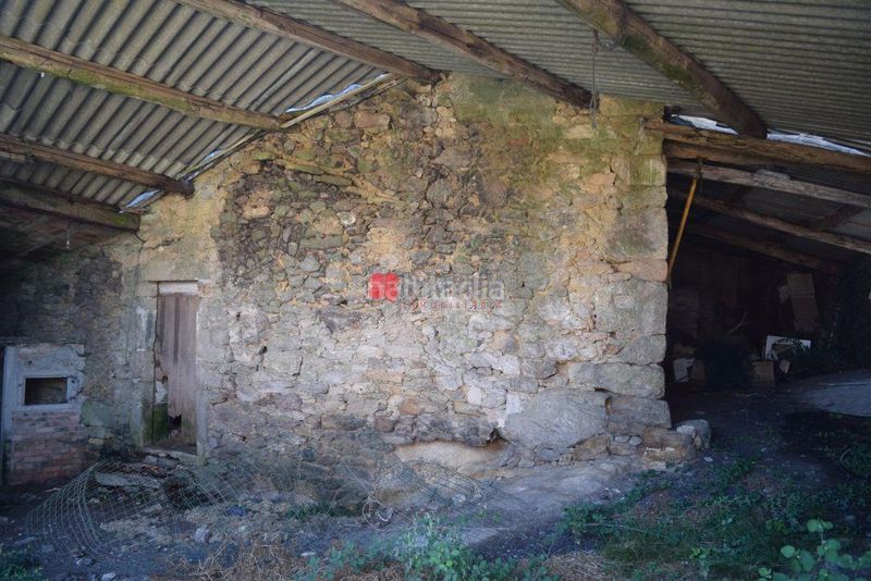 Foto 2a6a3079-e7f7-44be-a45a-d96ef1a00266. Casa adossada a Teo