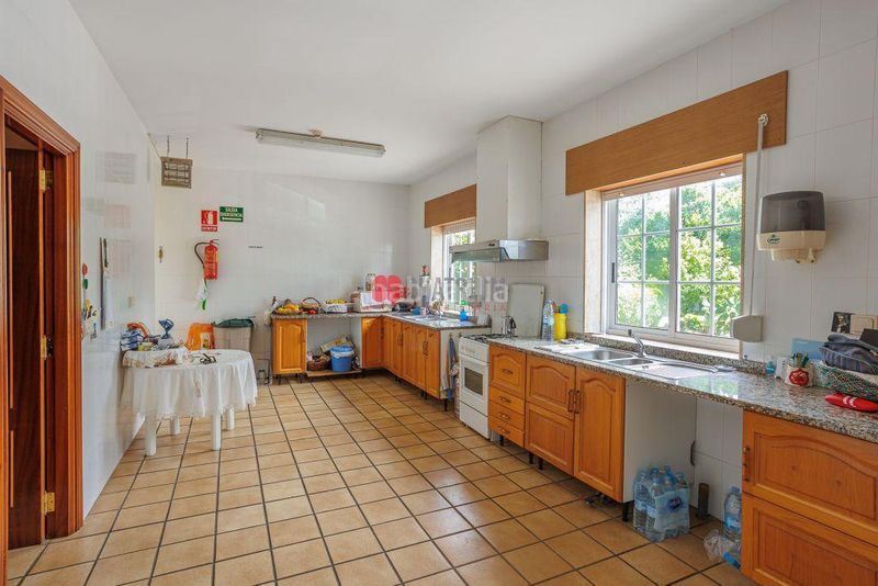 Foto 11b678c0-cfaa-4008-9251-73c3c8bf79cc. Casa amb calefacció a Olveira Ribeira