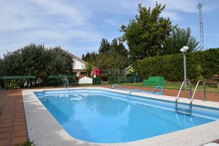 Casa  A amoreira. Casa con encanto en porto do son, próxima a las playas