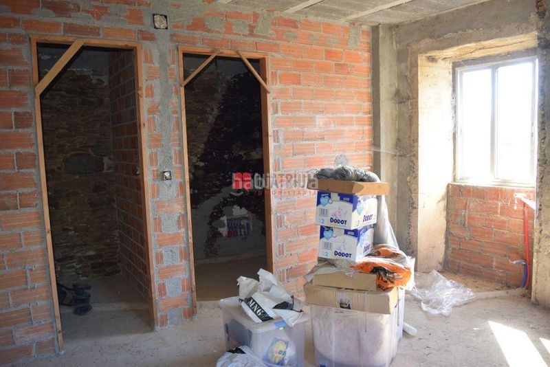 Foto 2512f988-49e4-48c4-a27d-27c8271ecfef. Casa a Touro