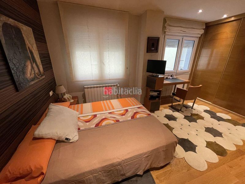 Foto a7d43246-9f80-45f4-9c5a-da12f21bb684. Pis amb calefacció aparcament a O Milladoiro Ames