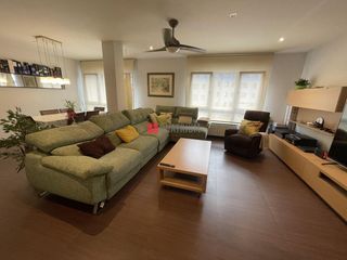 Appartamento  Avenida rosalía de castro. Piso en venta en rosalía de castro, milladoiro