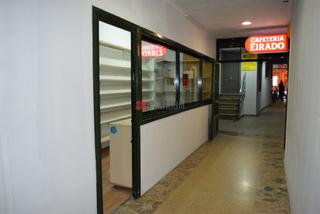 Local Comercial en Ensanche - Sar
