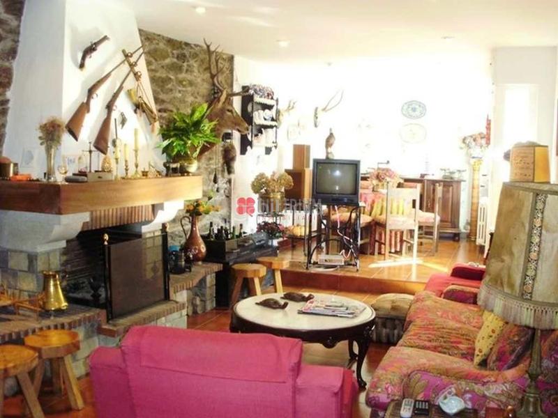 Foto 23f5cba5-b1f1-4fec-aa64-6f5b89c2ab6c. Casa a Touro