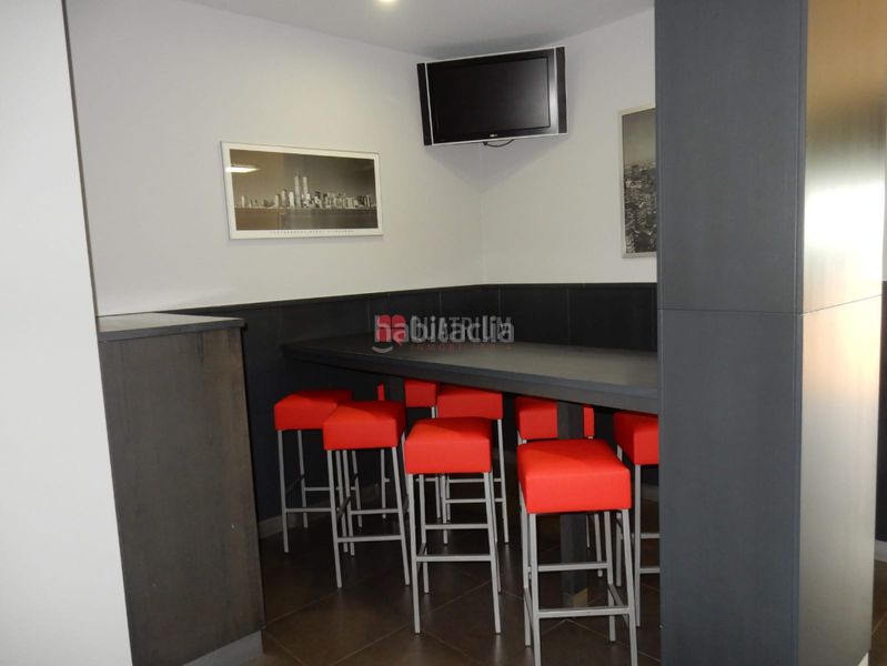 Foto 05b2e4f3-4f07-412a-877f-5730a3816c56. Local comercial a Bertamirans Ames