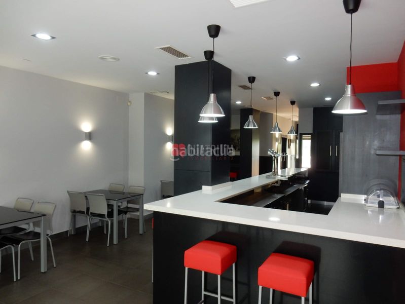 Foto 3f56e7dc-a9d2-4469-96b5-b3e07d7d41ce. Local comercial a Bertamirans Ames