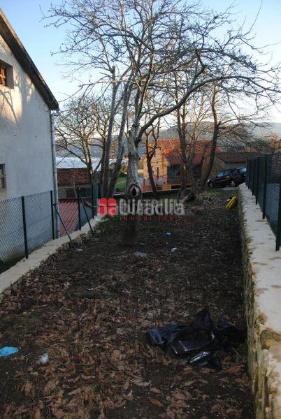 Foto a237253c-1594-42d3-8b33-484f07aafddc. Terreny residencial a Outes