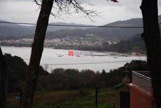 Terrain résidentiel à Outes. Se vende parcela en la zona de san cosme, en serra de outes con