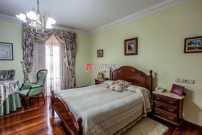 Foto 7f97592d-a225-4906-b246-0b3e5a5637f5. Casa en Padrón