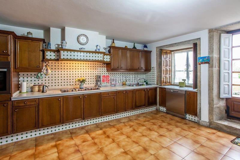 Foto bca8fe2f-3841-47b3-9c60-fe76580c0547. Casa en Padrón