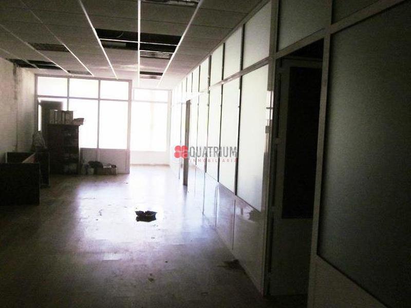 Foto eebabca8-7f54-4242-a9da-6779cb0fc077. Locale commerciale in O Milladoiro Ames