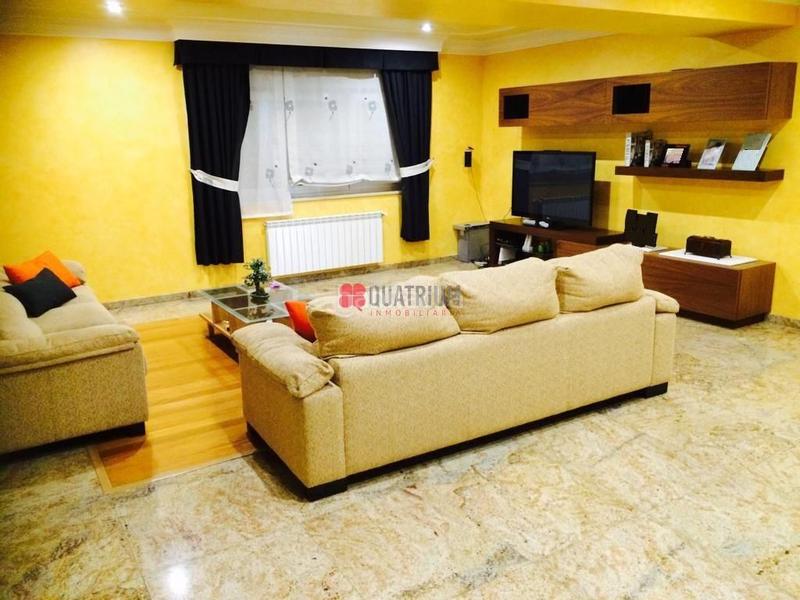 Foto 024458e9-dec4-4182-b4c9-ef9fc9669d54. Maison avec parking dans Vedra