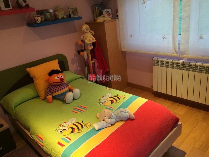 Foto 4d4a74b0-c35e-4c41-97d3-53e585f264ef. Maison avec parking dans Vedra