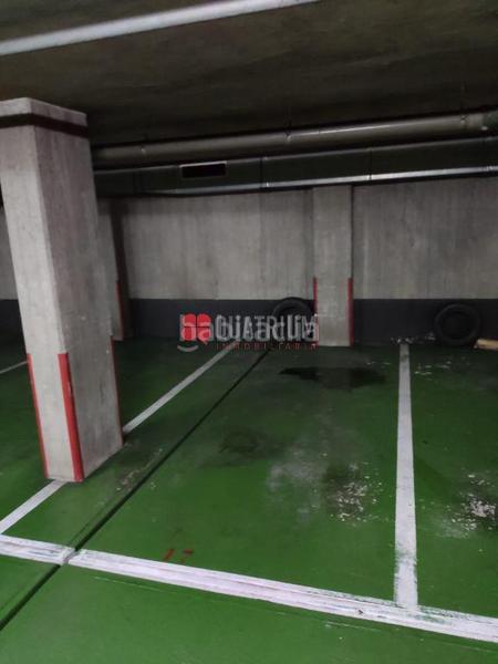 Foto c35ed70b-b580-46b7-abe7-02cea82569e8. Parking coche en Ensanche - Sar Santiago de Compostela