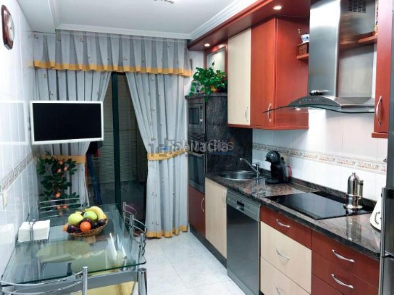 Foto 348e4d02-2d0f-4e9b-b488-7360e522b1a5. Appartement avec chauffage parking dans Casablanca - Calvario Vigo