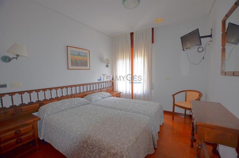 Foto 4c362214-0ac5-4fc5-87fb-8faf675d59da. Edificio in Guarda (A)