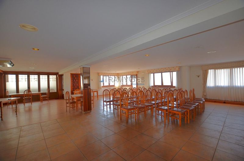 Foto 51ef5512-08e8-4ac8-9592-dea6646e7ee1. Edificio in Guarda (A)