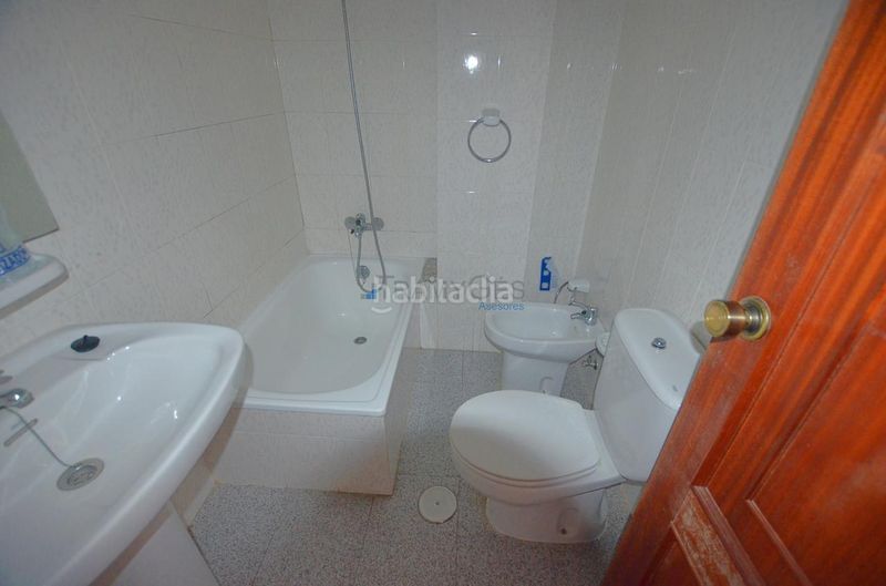 Foto 6d36a89f-006a-42e4-a378-e69d08727615. Edificio in Guarda (A)