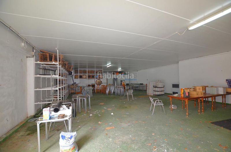 Foto b7a398a3-0405-49f8-9d72-e592f299bc06. Edificio in Guarda (A)