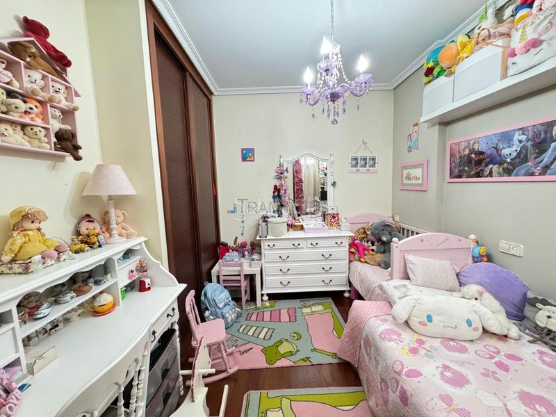 Foto b00bd584-7ddf-40d3-8cb3-c465f65a6d05. Appartement avec chauffage parking dans Fátima Vigo