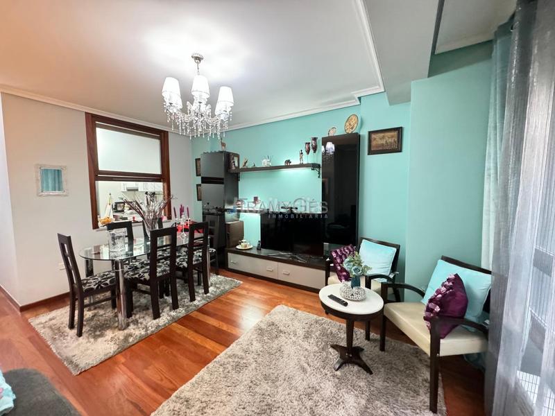 Foto bed23e60-cac3-49b2-889d-2fc2c9eefeb3. Appartement avec chauffage parking dans Fátima Vigo