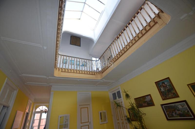 Foto e24e9029-0d9c-469f-9b2b-e7d63e7179bd. Edificio en Guarda (A)