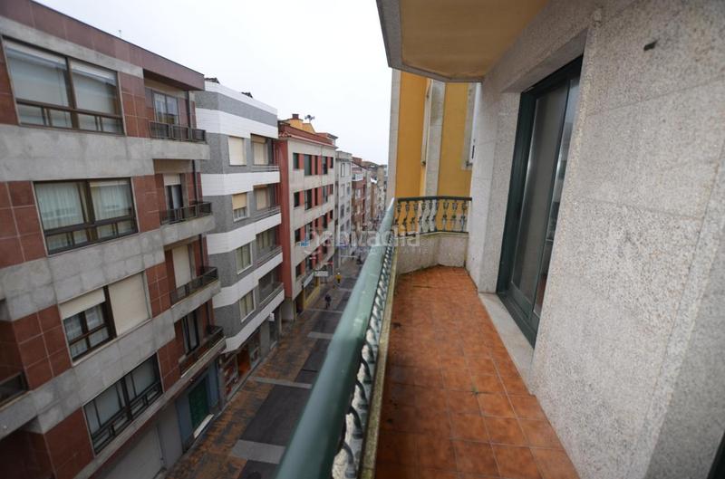 Foto 0b2b8908-c0f3-4f16-8e41-9fa312f68bba. Edifici a Guarda (A)